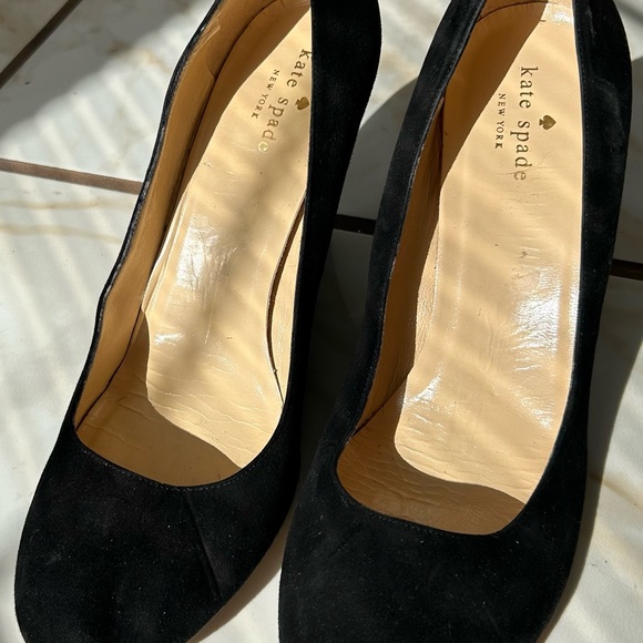 Pre-loved Black Kate Spade Wedges Size 10 - Picture 5 of 5